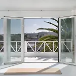Amonita Vila *