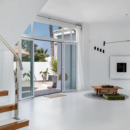 Amonita Villa